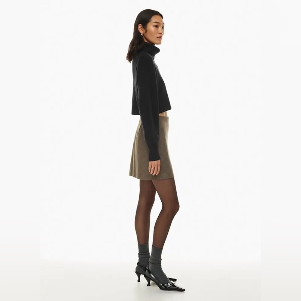 Wilfred Black Rebecca Turtleneck Sweater size large